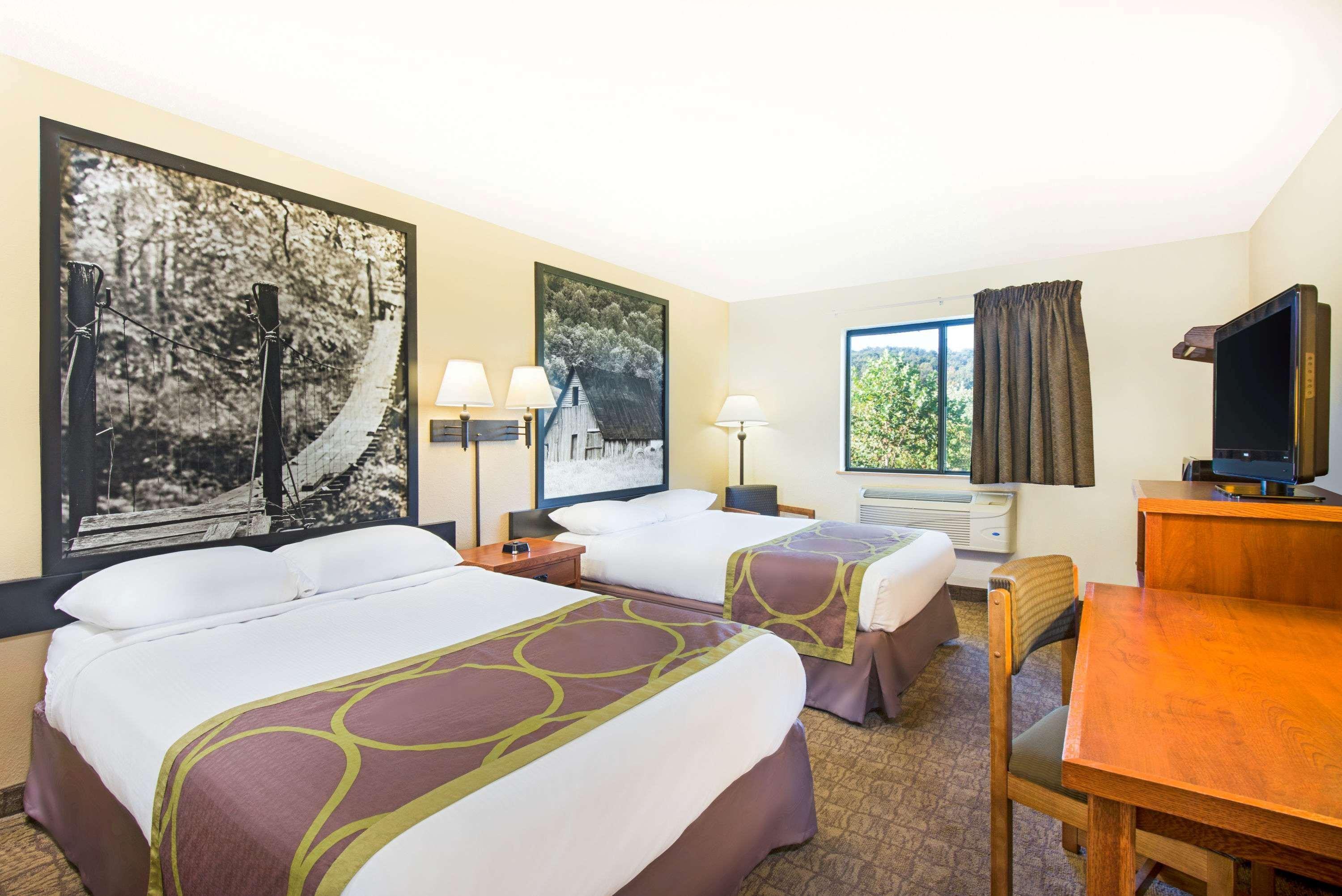 ซูเปอร์ 8 บาย วินด์แฮม ริปลีย์ Hotel Ripley ภายนอก รูปภาพ