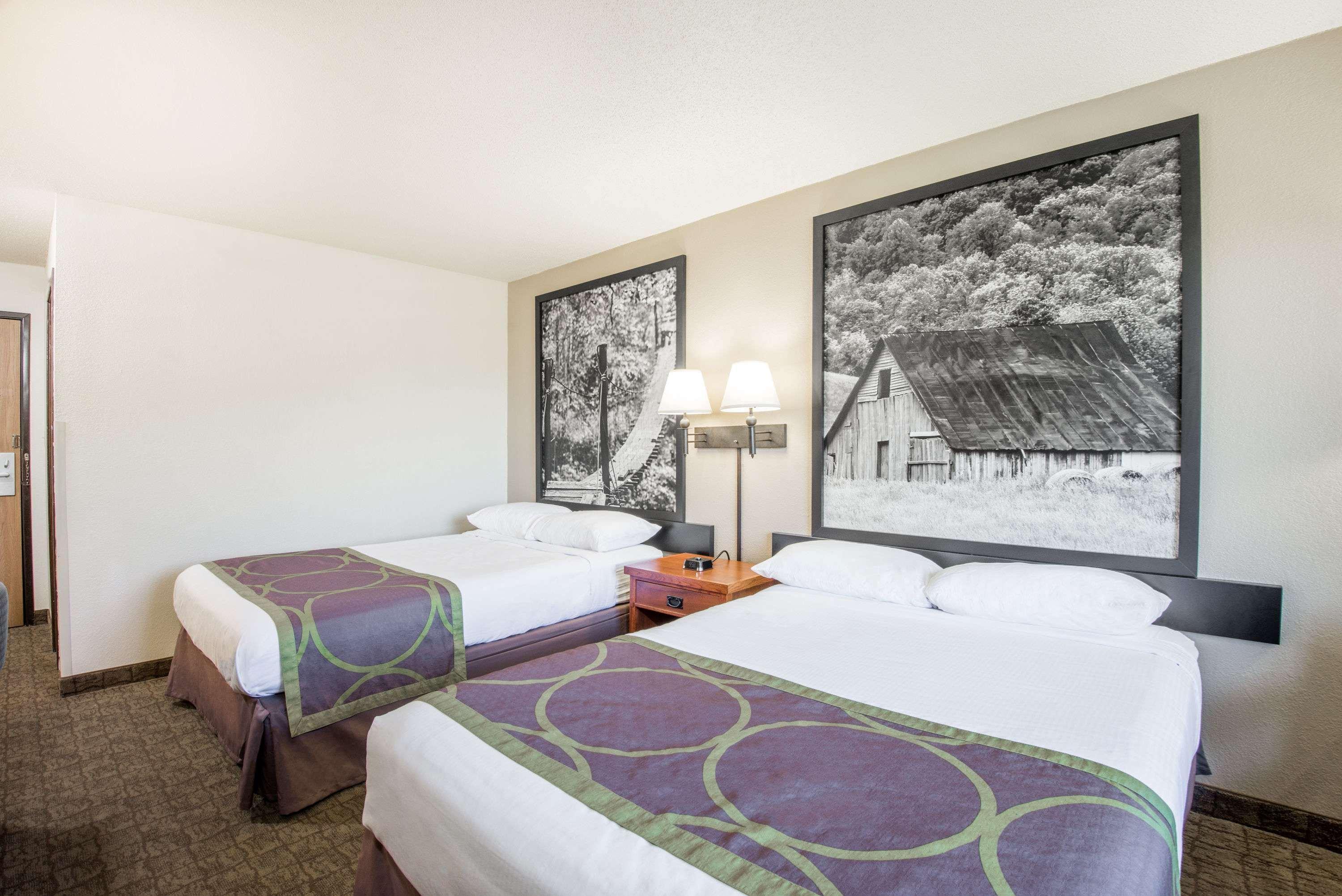 ซูเปอร์ 8 บาย วินด์แฮม ริปลีย์ Hotel Ripley ภายนอก รูปภาพ
